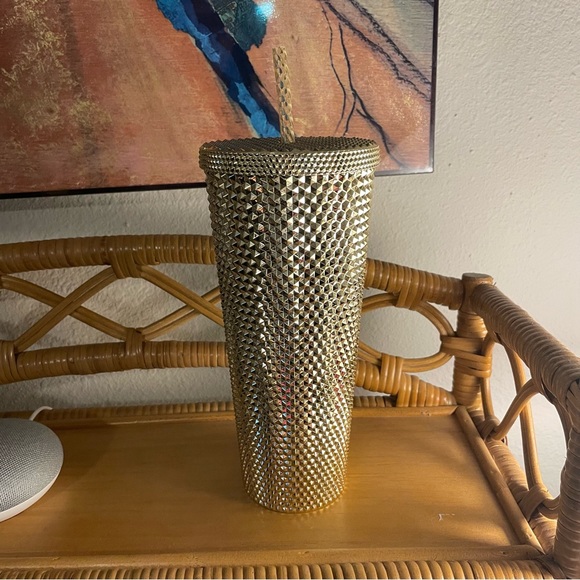 ⭐️REDUCED⭐️ Starbucks Bling Christmas Holiday Gold Venti Studded Cup Tumbler - Picture 2 of 2
